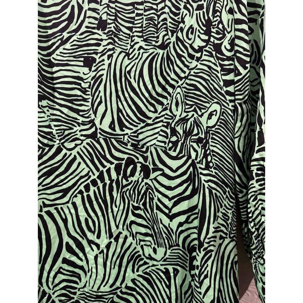 Closet Split Sleeve Animal Print Dress NEW US 8 - Picture 4 of 8
